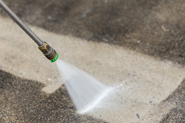 parking lot pressure washing in bowie